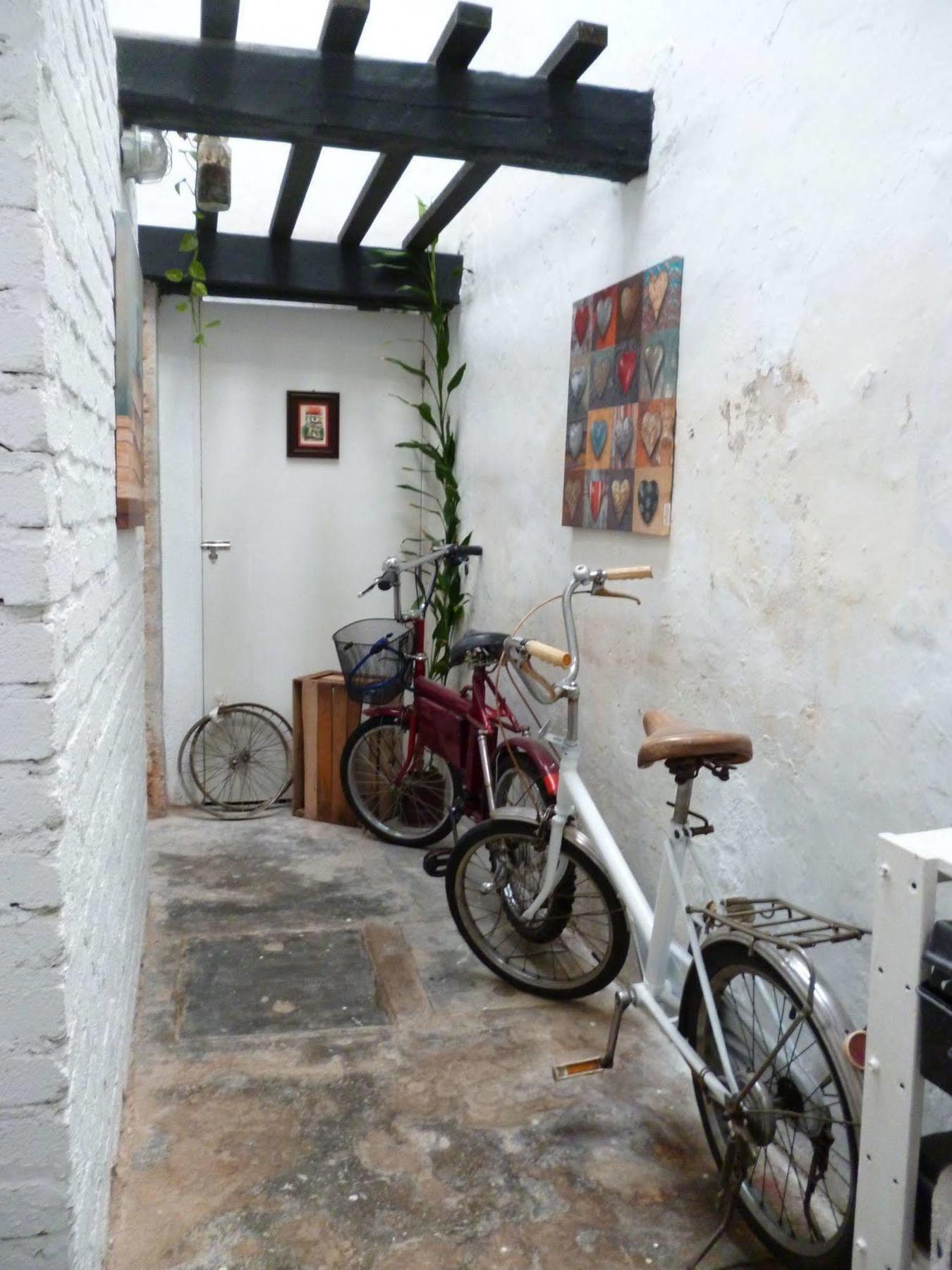 Ola Lavanderia Cafe Malacca Exterior foto